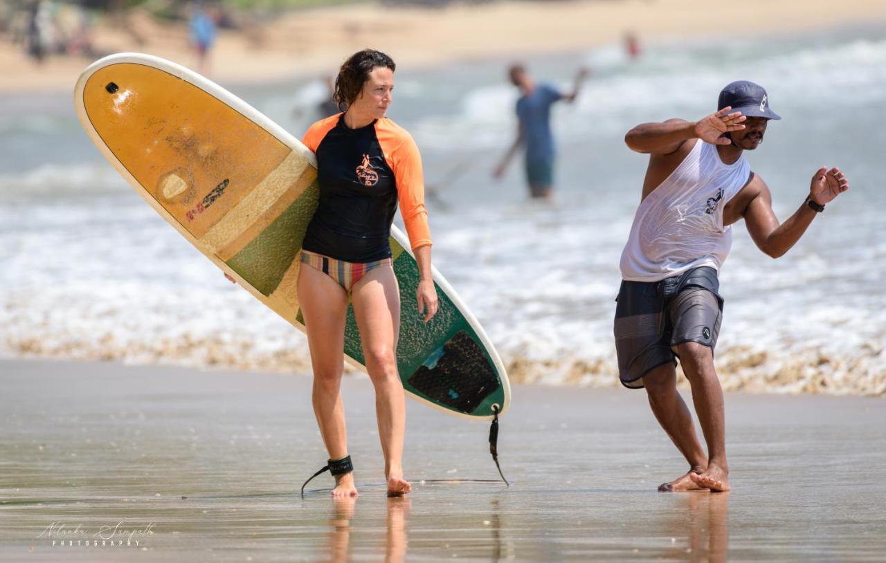 Surf'N Lanka - Surf School Hotell Weligama Exteriör bild